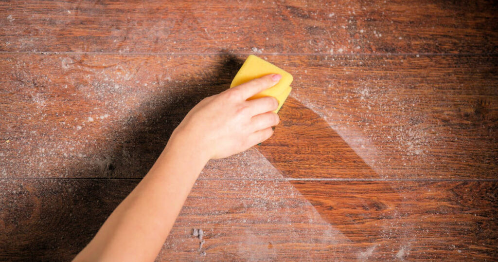 cleaning dusty surface